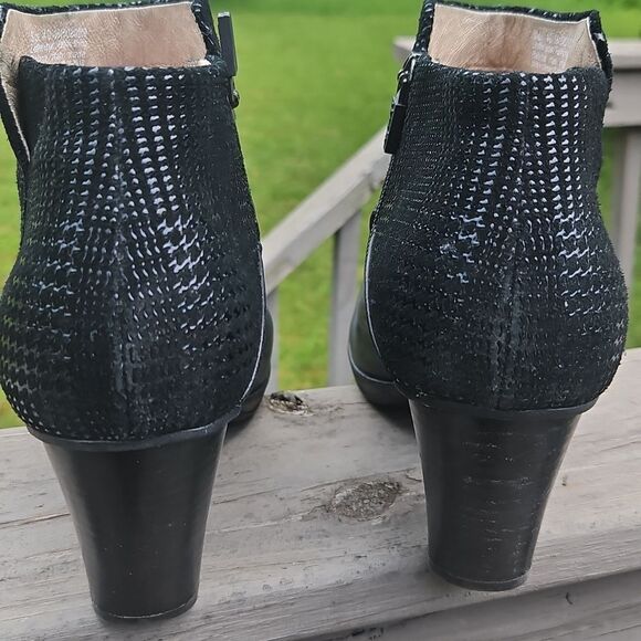 Dansko MILEY Black Leather & Suede Ankle Boots | Size 40 - Picture 3 of 6